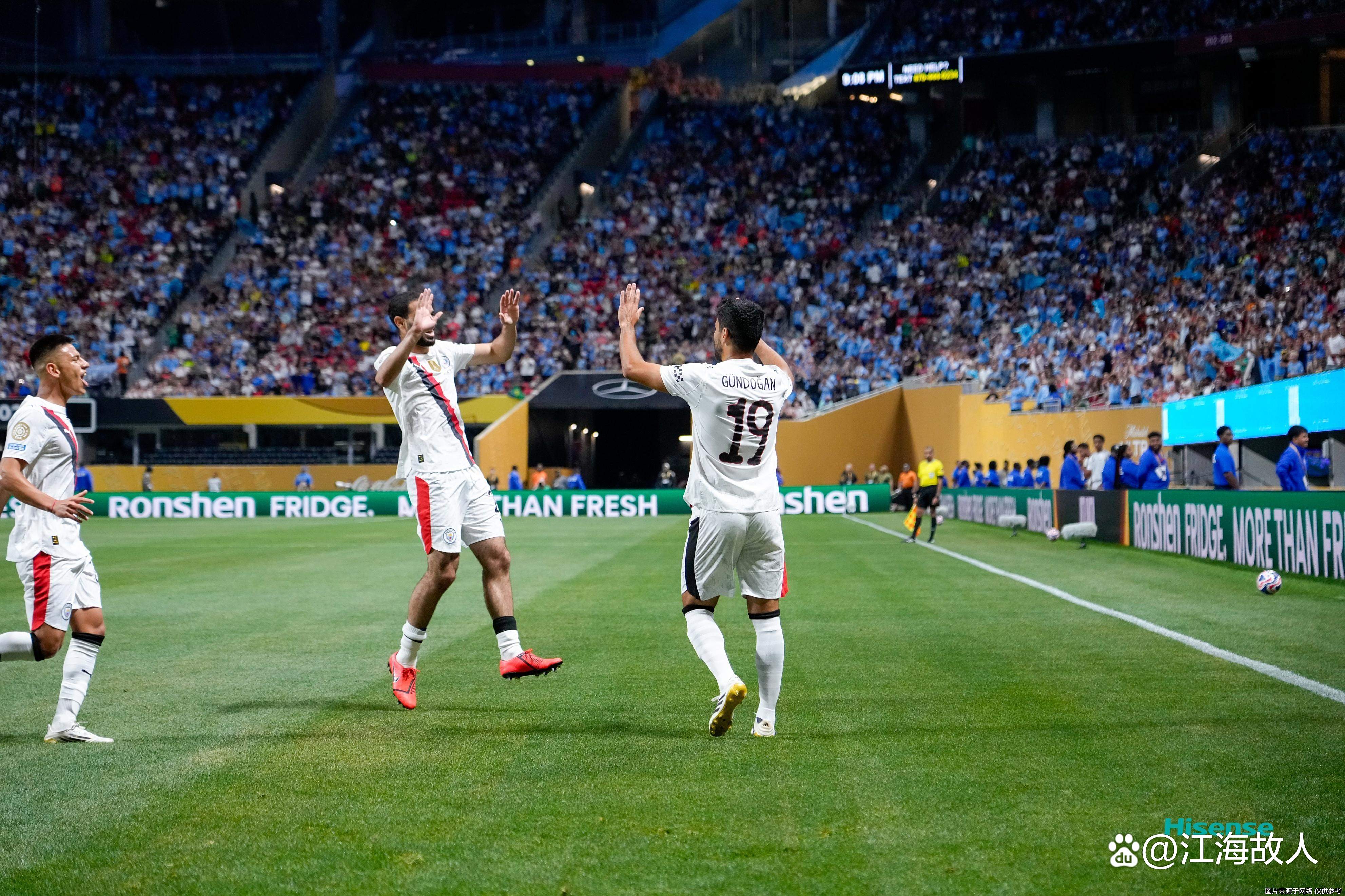 关于实力碾压！曼城轻松击败对手取得两连胜的信息