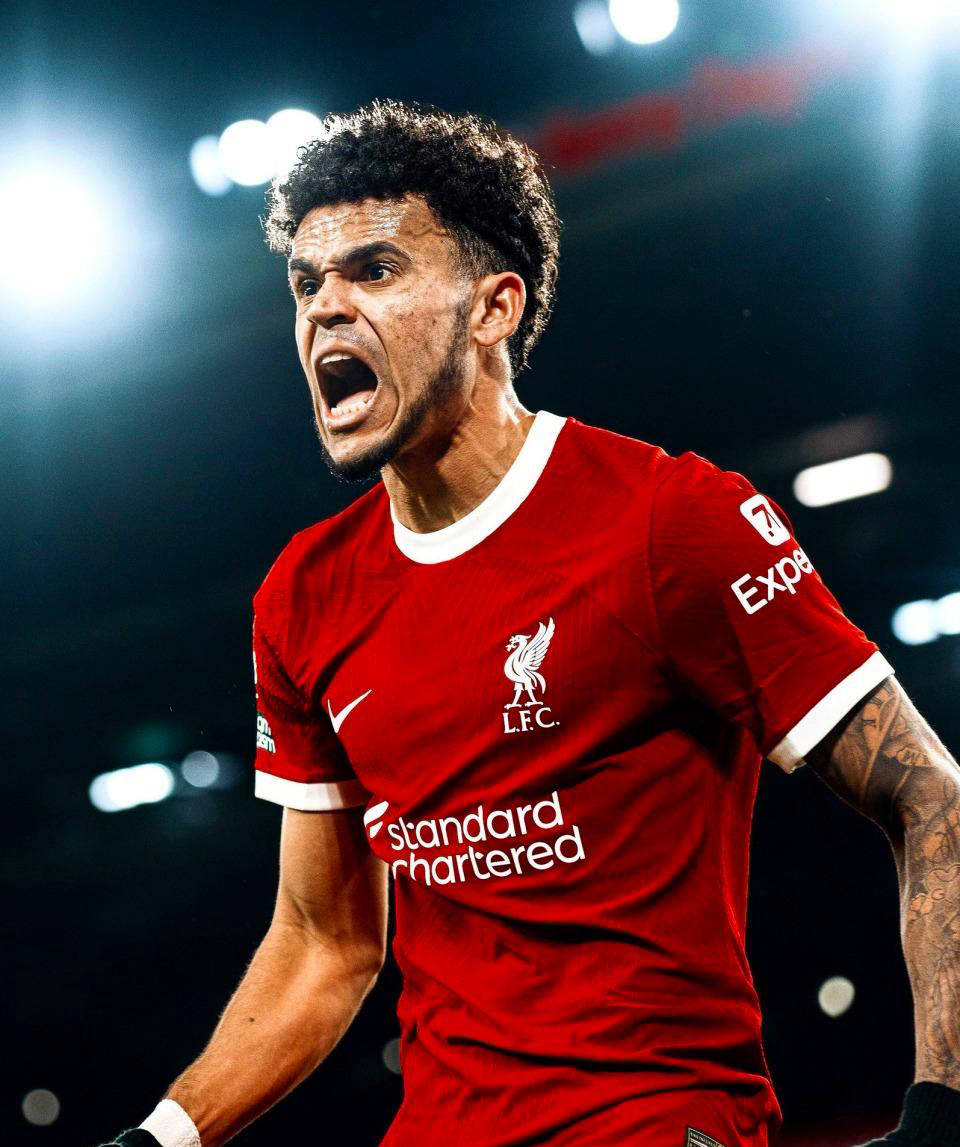 利物浦边锋高效发挥，帮助球队取胜领先