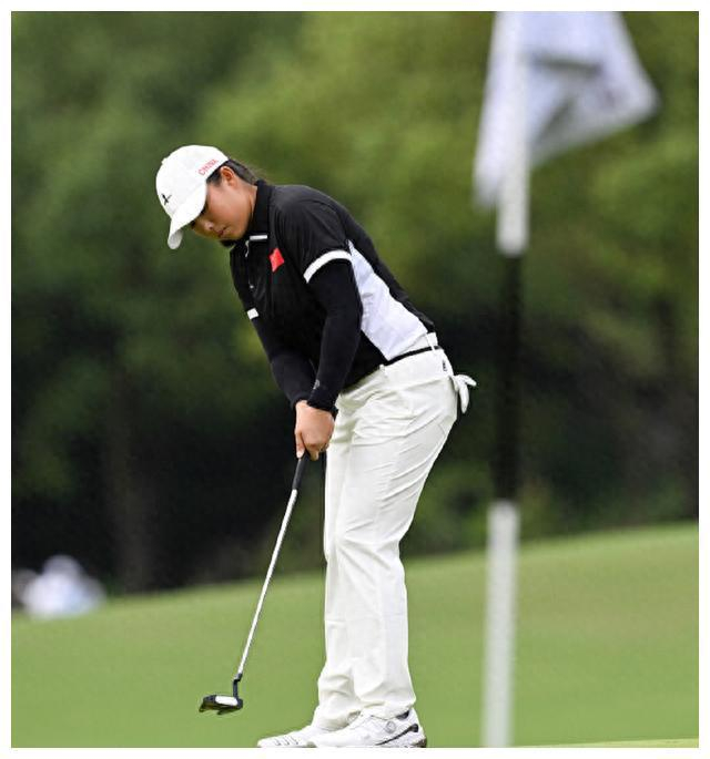 英国轮滑选手突破个人最佳成绩