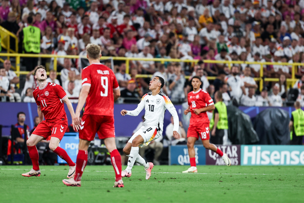 英格兰胜瑞士，锁定欧锦赛八强席位