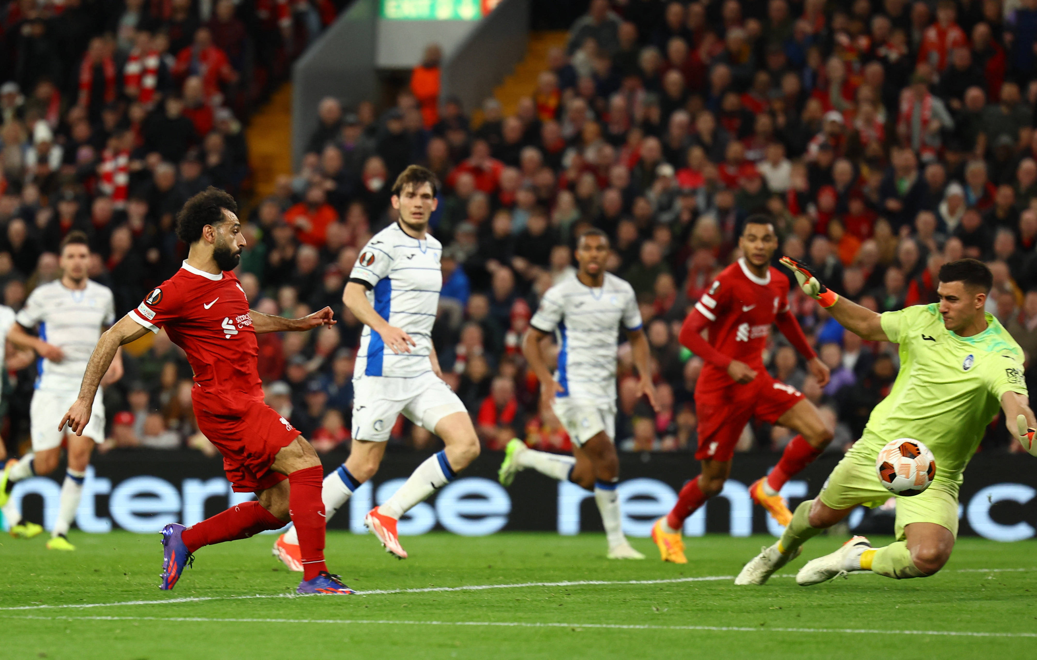 九游体育网页版入口-利物浦锋线火力全开，轻松击败对手