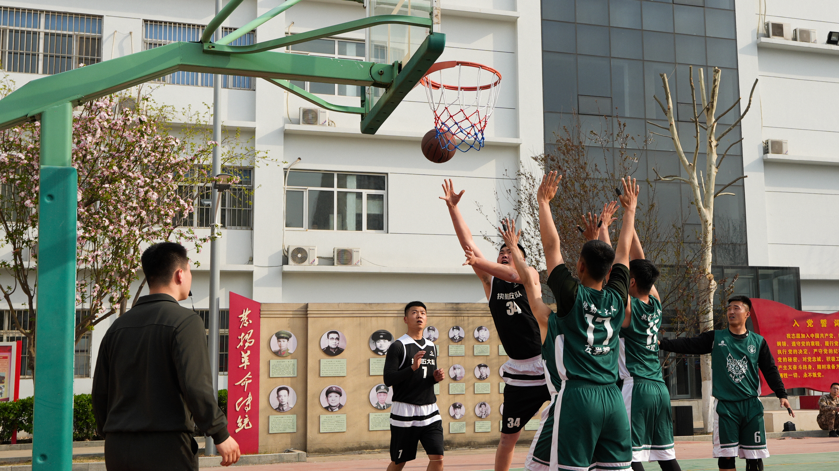 九游体育中国官网-河北男篮球员集训准备，迎接突破性比赛