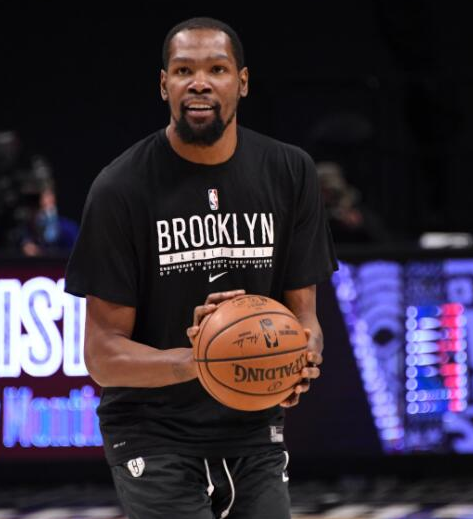 包含张伯伦在季后赛表现稳定将成为队伍新的得分支柱的词条 包含张伯伦在季后赛表现稳定将成为队伍新的得分支柱的词条