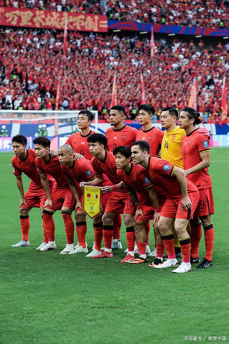 九游体育官方登录入口-热门球队争夺夺冠，国内足球联赛混战不断